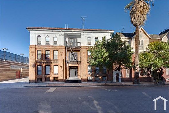 2nd image of 1325 Ingraham St APT 304