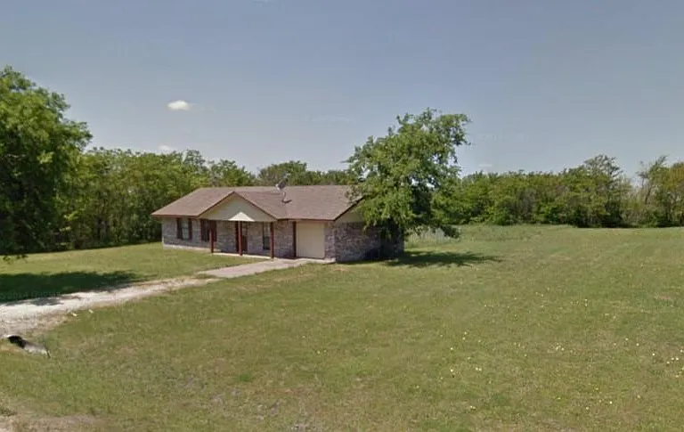 4112 FM 118 — Photo 26