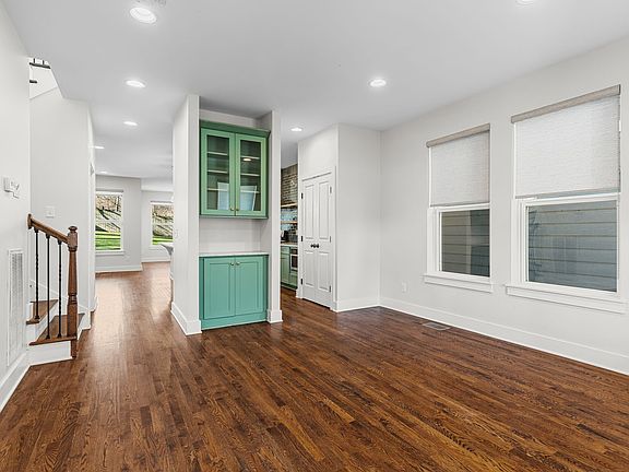 3rd image of 1907B Bransford Ave