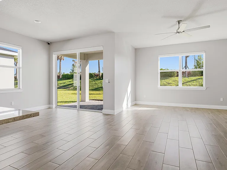 8558 Dahlia Cir — Photo 7