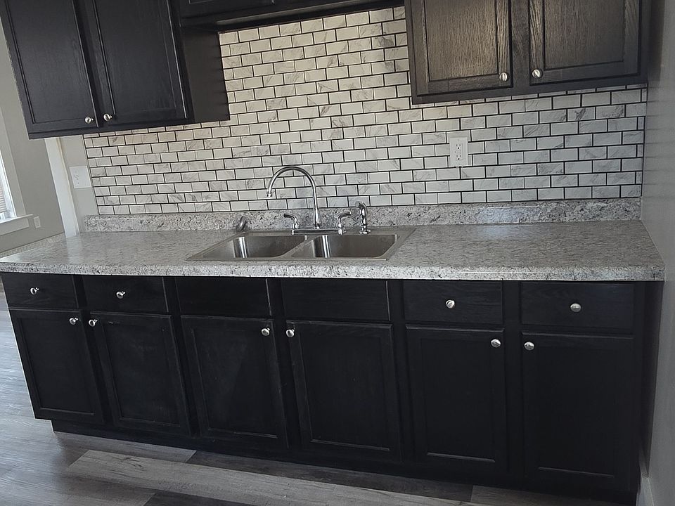 1st image of 822 E River Dr #2