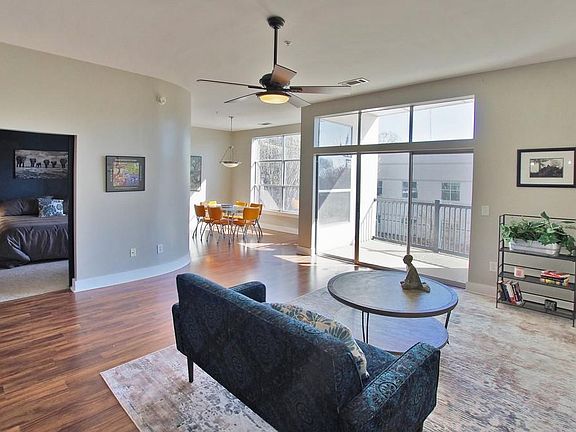 Bright Living room