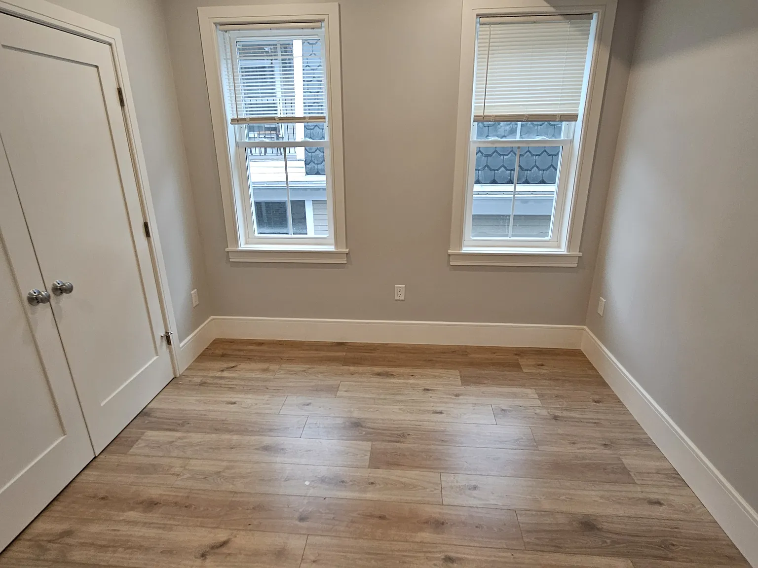 4 bed, $5,700 — Photo 4