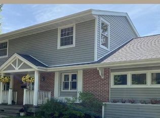 W63N728 Sheboygan Rd, Cedarburg, WI 53012