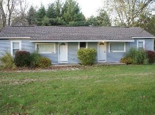 374 Waldon Rd, Orion, MI 48359