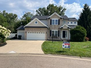 7335 Bentham Cir NW, North Canton, OH 44720