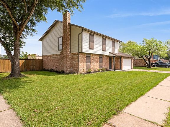 2nd image of 8538 Quail Burg Ln