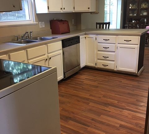 4th image of 3072 Capital Hill Ln