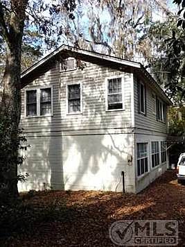 1st image of 1006 Carlton Dr #2