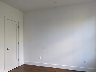 Rented by Skyline Group Real Estate