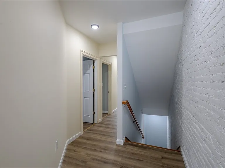 53 Berkley St #B — Photo 13