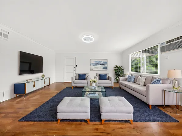 5722 Hazeltine Ave #5722, Van Nuys, CA 91401