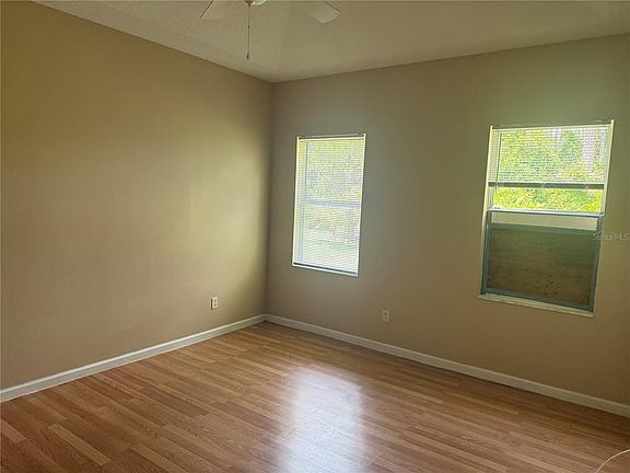 2nd image of 18 Poinbury Dr