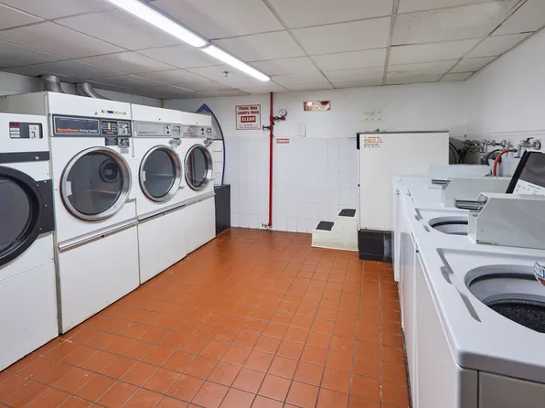 420 64th Street image 8 of 9