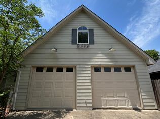 2312 Carleton Ave #B, Fort Worth, TX 76107