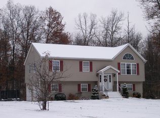 44 Kettle Ct, Newburgh, NY 12550