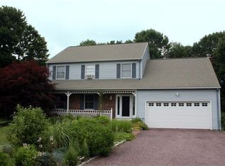 1 Deer Ln, Ledyard, CT 06339