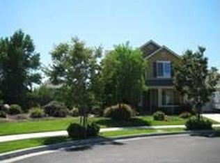 621 E Abbott Ave, Reedley, CA 93654