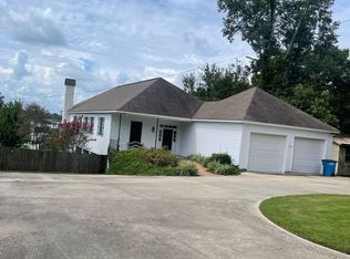 1200 E Main St, New Roads, LA 70760