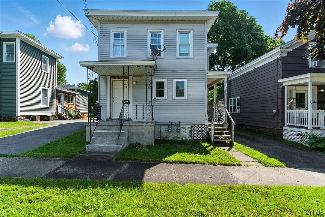 1 bed, 1.0 bath, 573 sqft, $1,100 — Photo 1