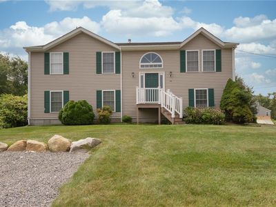 92 Palm Beach Ave, Narragansett, RI, 02882