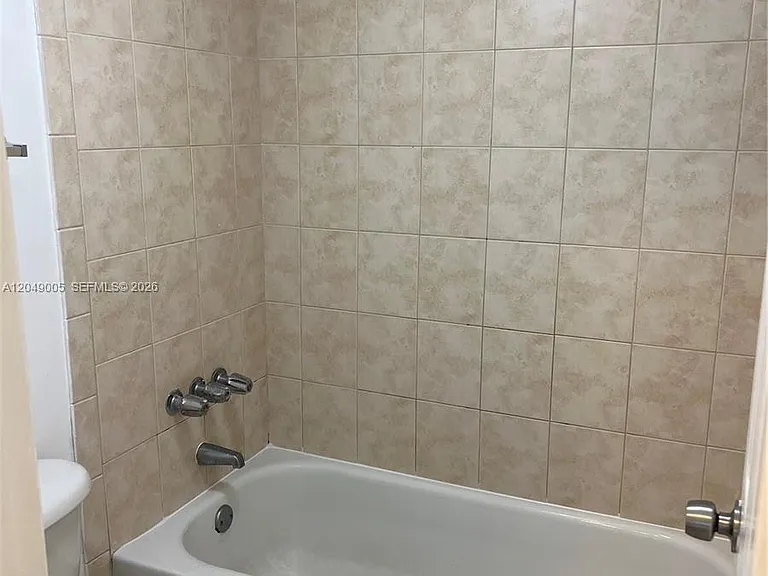 2982 NW 55th Ave #1B — Photo 13
