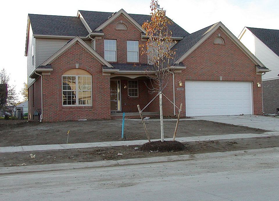 2nd image of 15445 Meadow