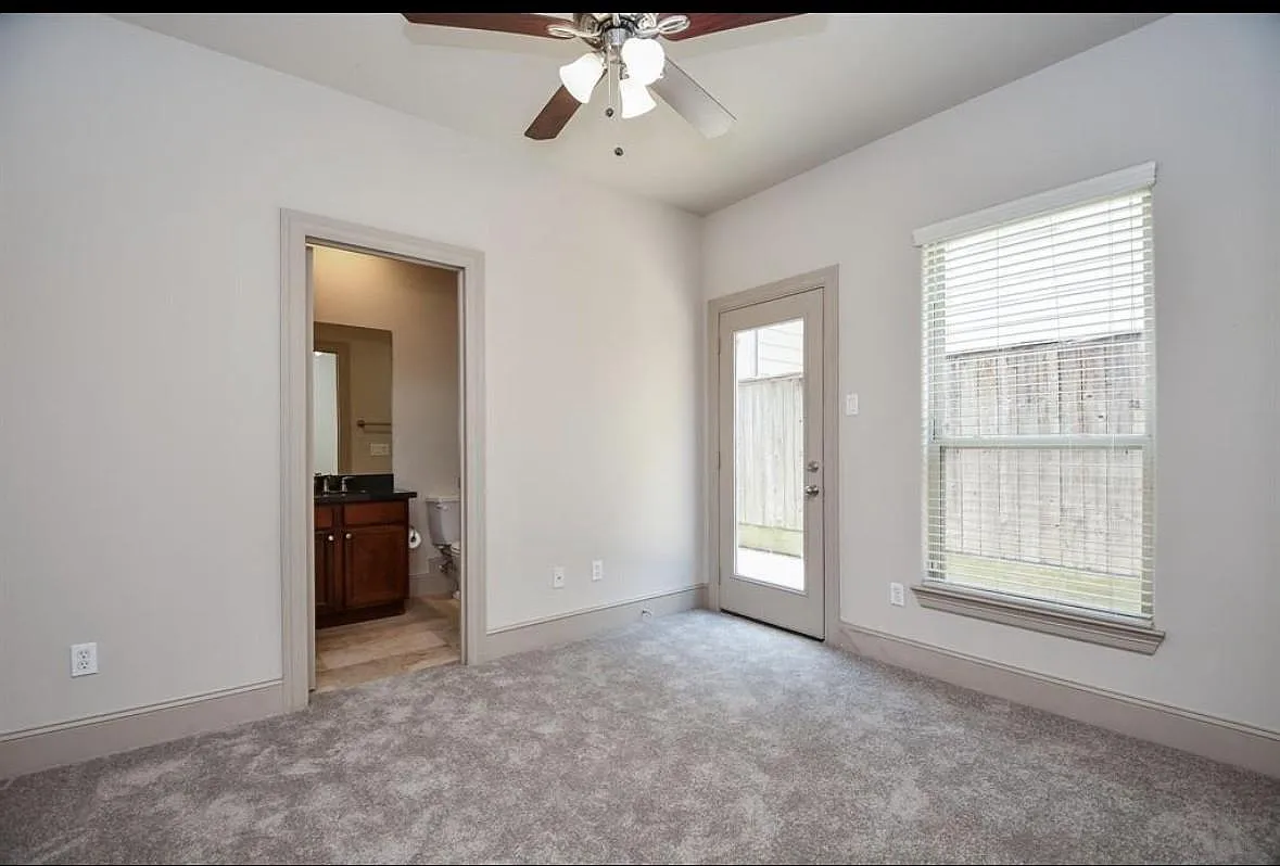 3 bed, 3.0 bath, 1735 sqft, $2,700 — Photo 4