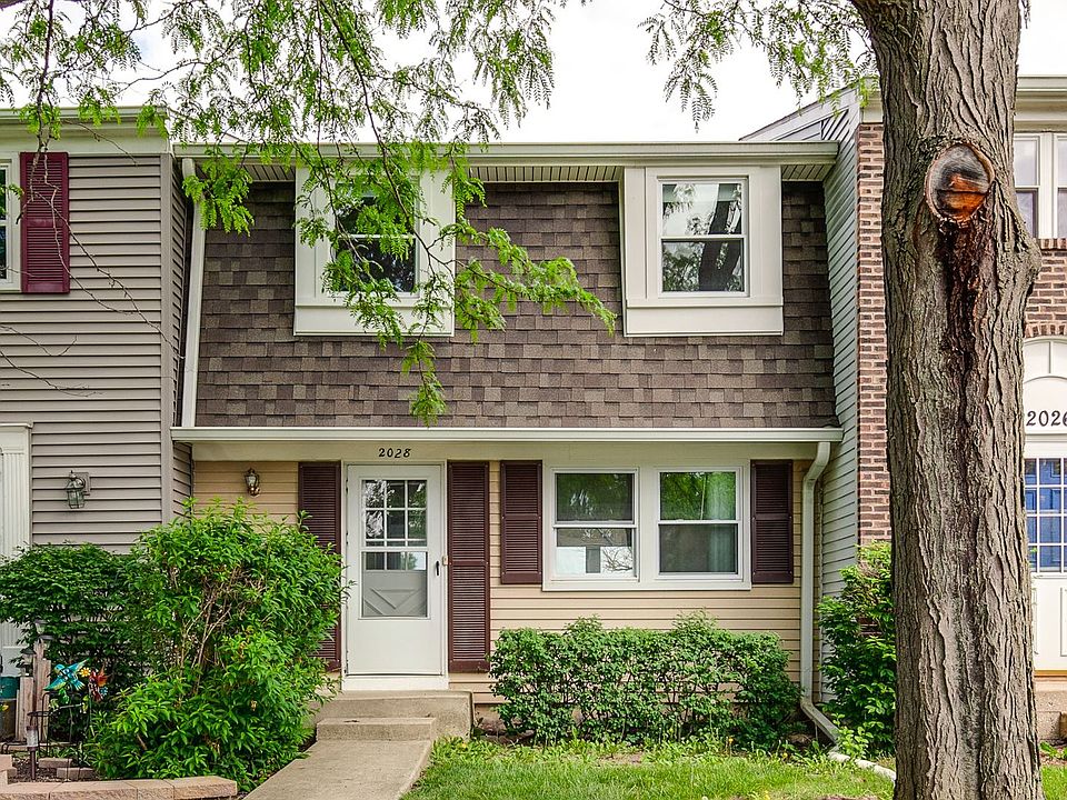 1st image of 2028 Oxford Ct
