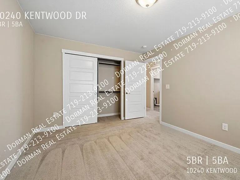 10240 Kentwood Dr — Photo 36