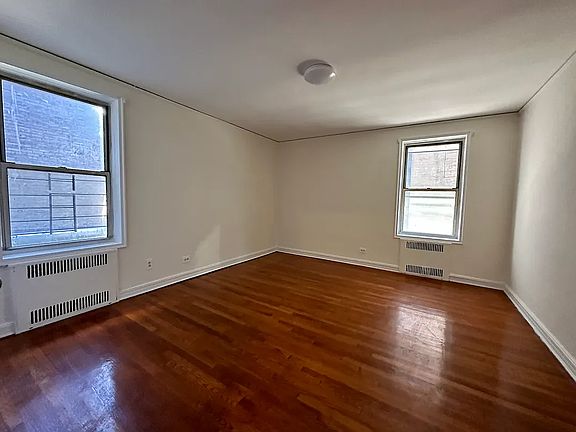 5th image of 4143 39th Pl #1F