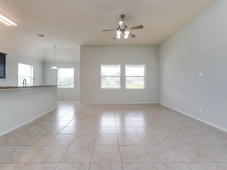3931 Medici Ct — Photo 34