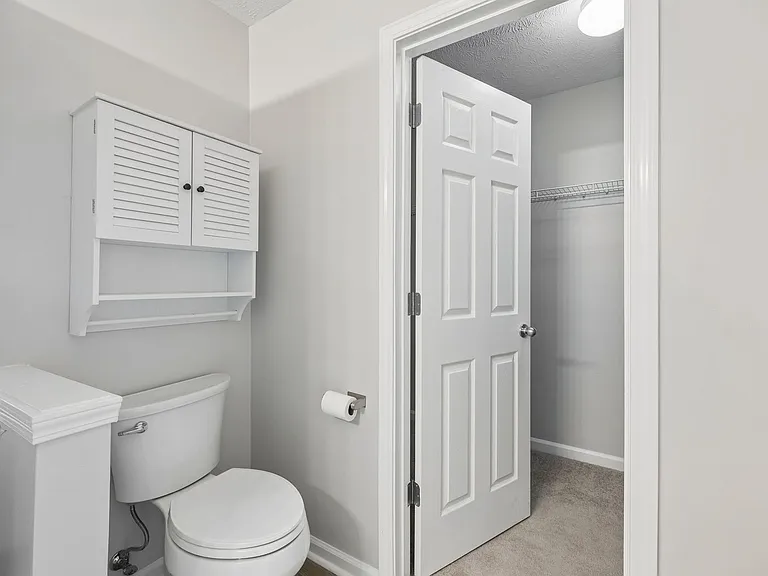 8261 Rossi Rd — Photo 21