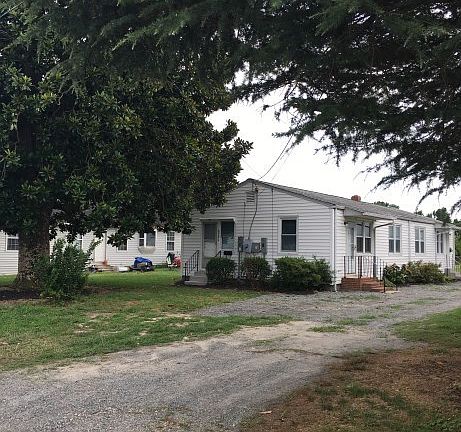 3rd image of 629A Greenlawn Ave