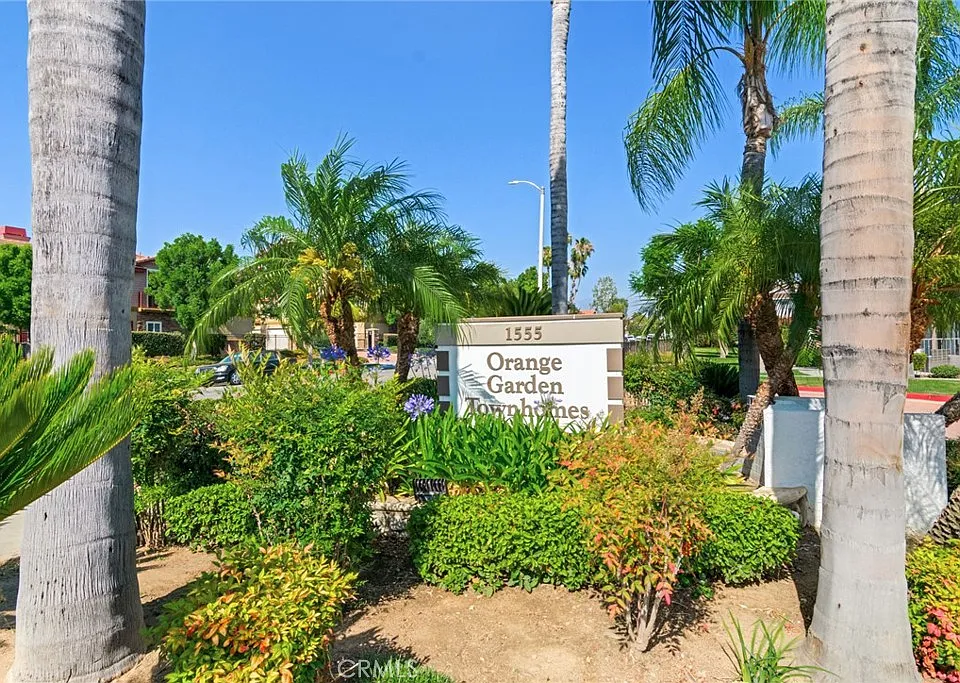 1555 Orange Ave #404