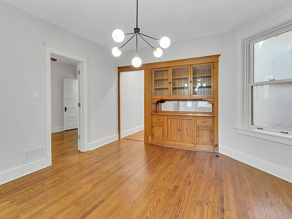 2nd image of 3719 N Damen Ave #1