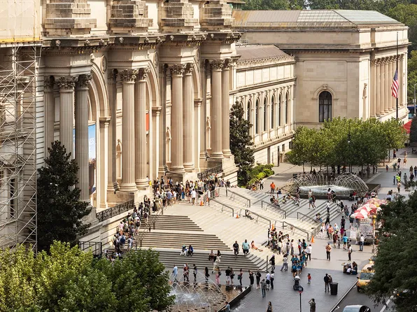 990 5th Avenue image 17 of 19