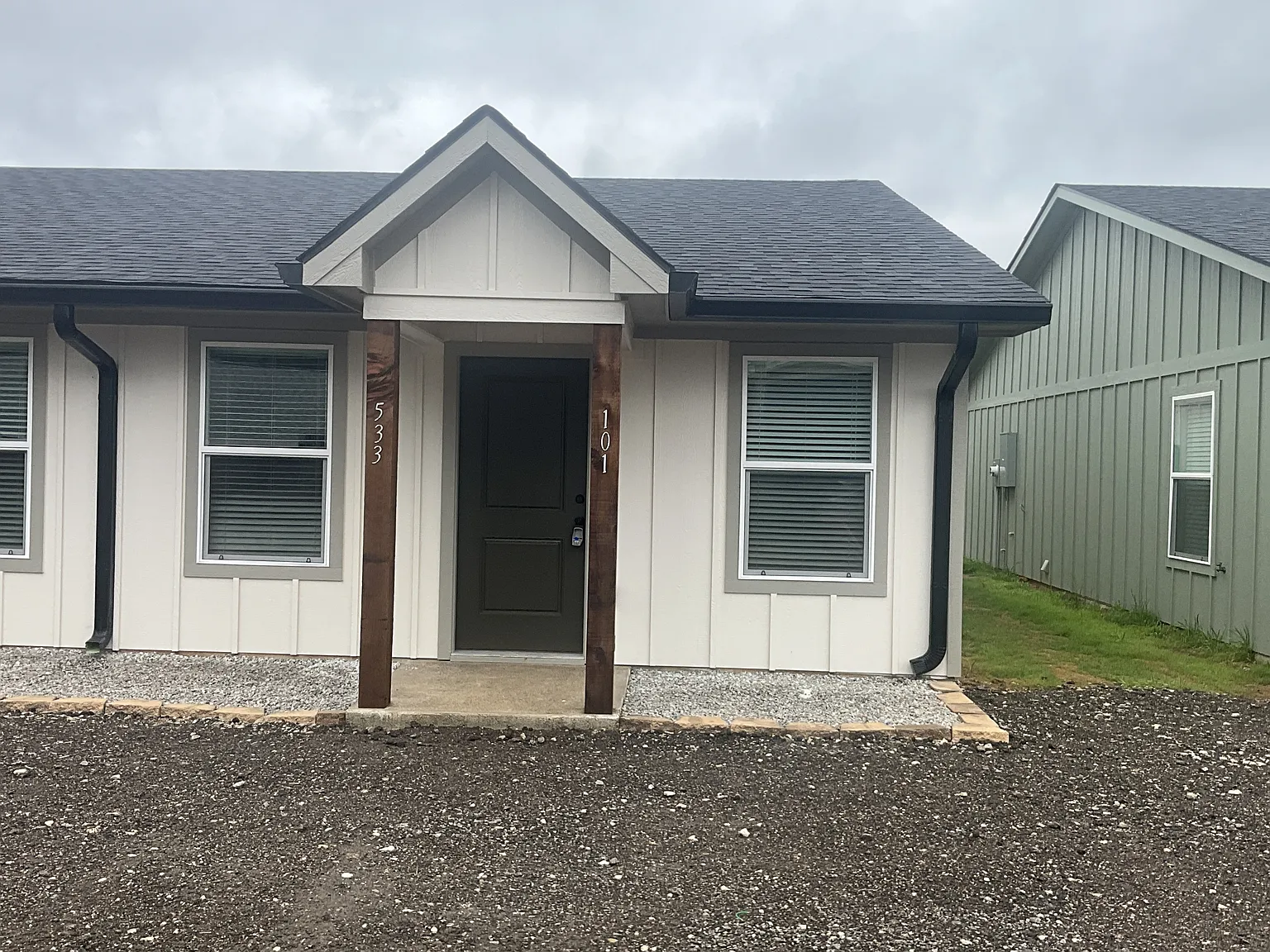 533 Bradburn Road - 101 — Photo 1