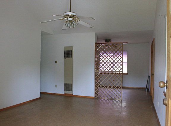 4th image of 120 Tranquility Dr