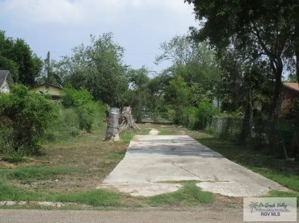 565 Corral St, San Benito, TX 78586