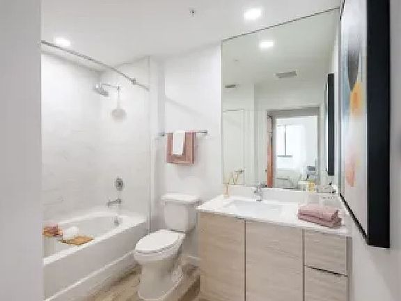 Copy of The Nin Group Realtor