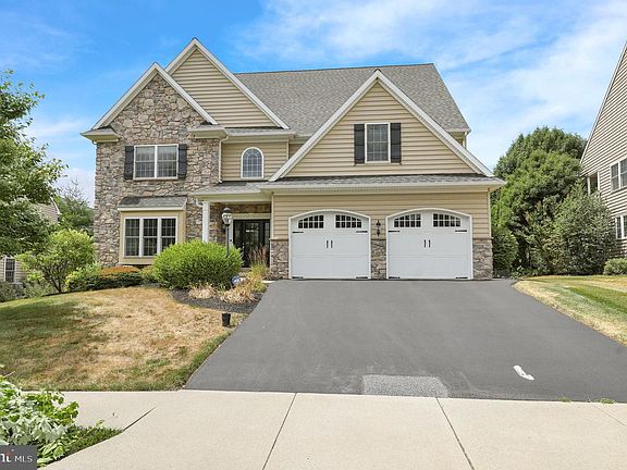 2nd image of 339 Spurrier Dr