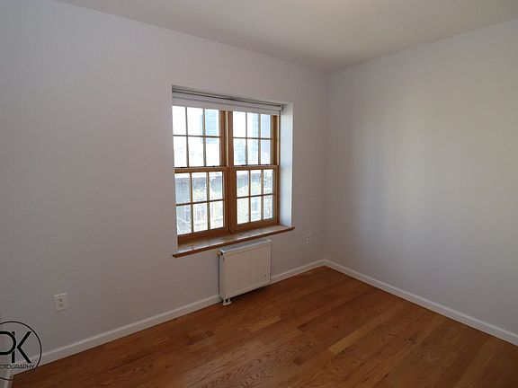 5th image of 35 N Henry St #5B