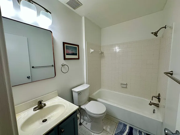 7707 Lexton Pl #E — Photo 5