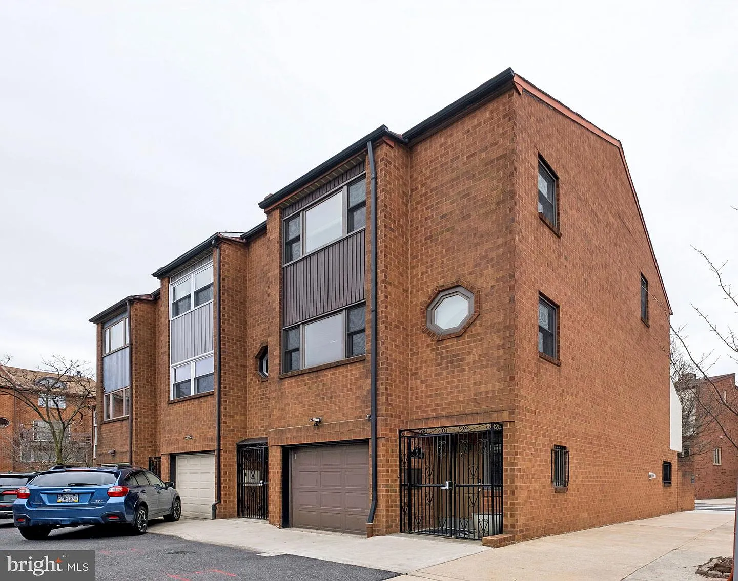 1 Queen St Unit 1 photo 1