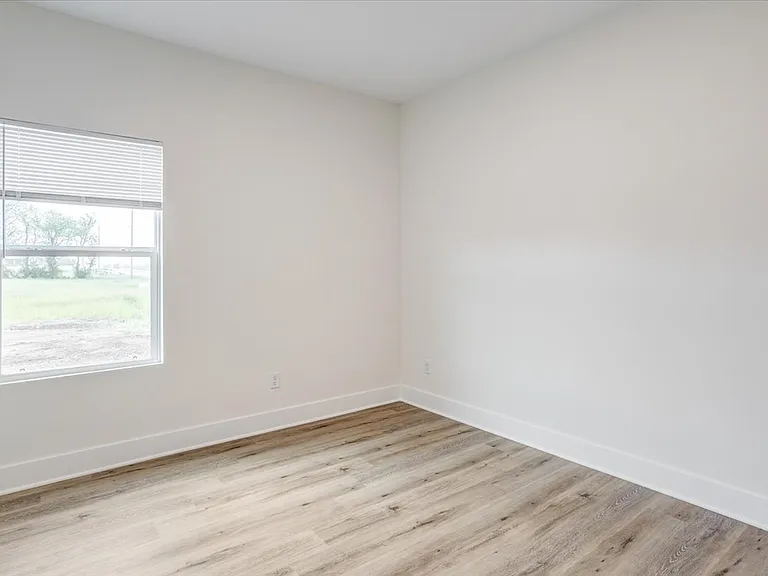 419 Briarbrook Ln — Photo 22