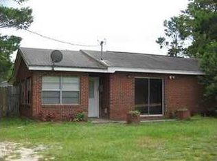 201 Daisy Ln, Defuniak Springs, FL 32433