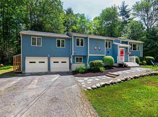2 Autumn Ln, Merrimack, NH 03054