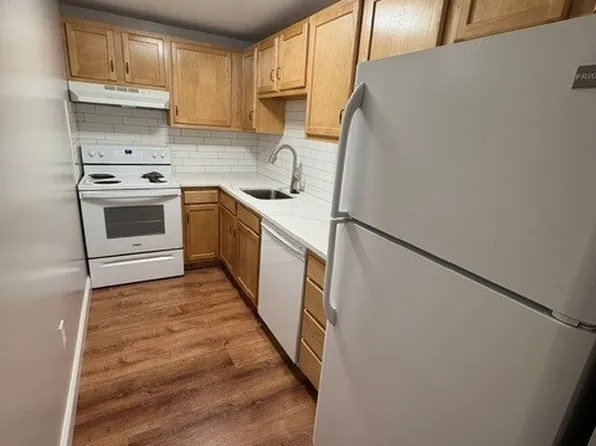 290A Berlin St #12, Clinton, MA 01510