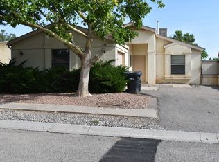 1749 Ira Dr NE, Rio Rancho, NM 87144